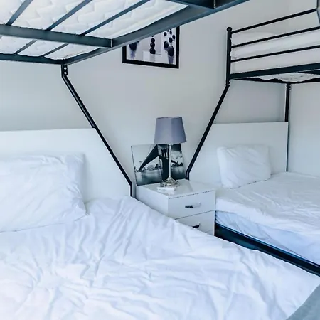 Family-friendly Just Steps Away From The Sea