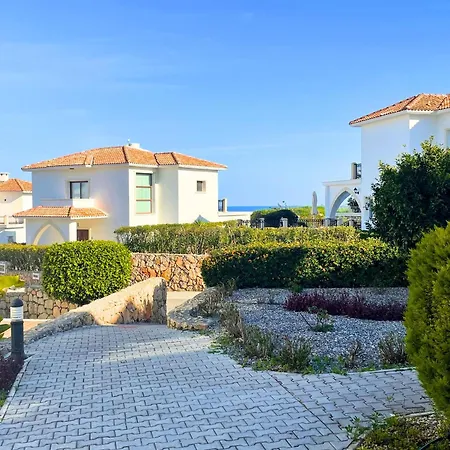 Family-friendly Just Steps Away From The Sea Apartmán Kyrenia (Northern Cyprus)